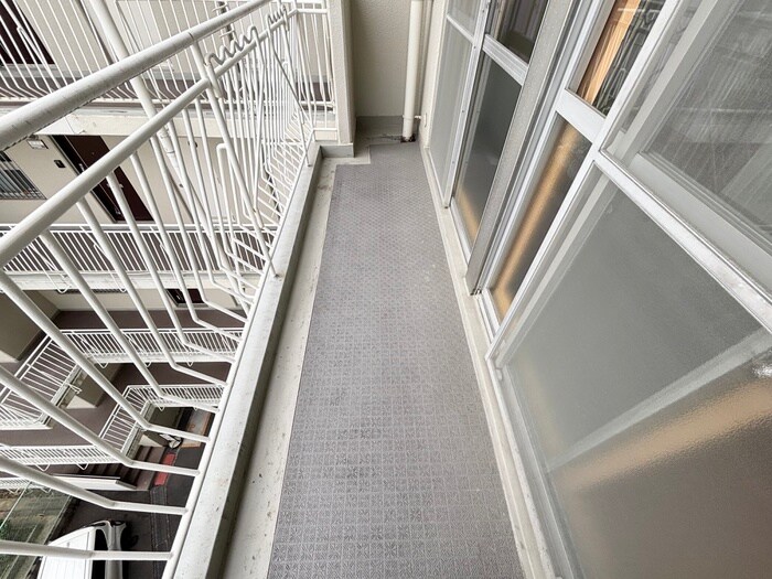 ｼｬﾙﾏﾝｺｰﾎﾟ摂津富田（528）の物件内観写真