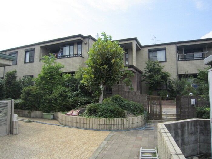 へ－ベルヒルズ西向日の物件外観写真