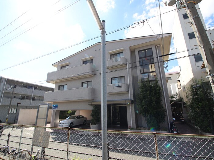 ドレム伊丹の物件外観写真