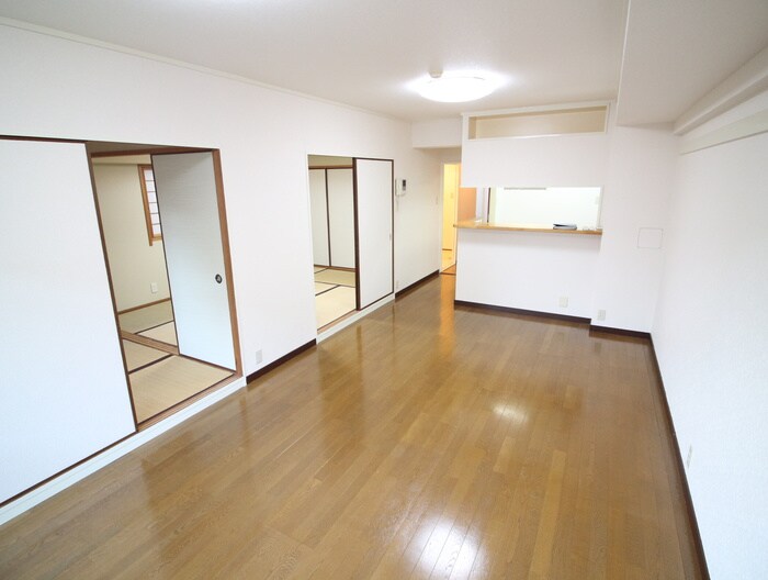 ドレム伊丹の物件内観写真