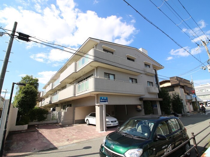 ドレム伊丹の物件外観写真