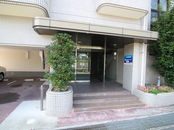 ドレム伊丹の物件外観写真