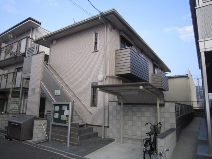 ルーエⅠの物件外観写真