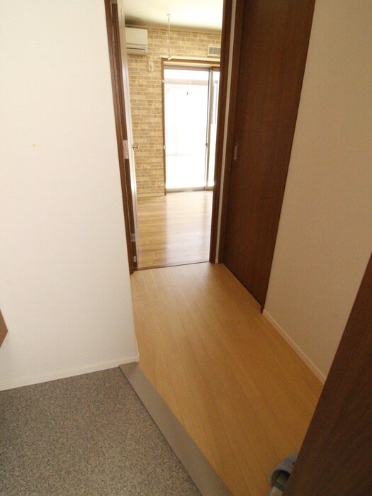 ルーエⅠの物件内観写真