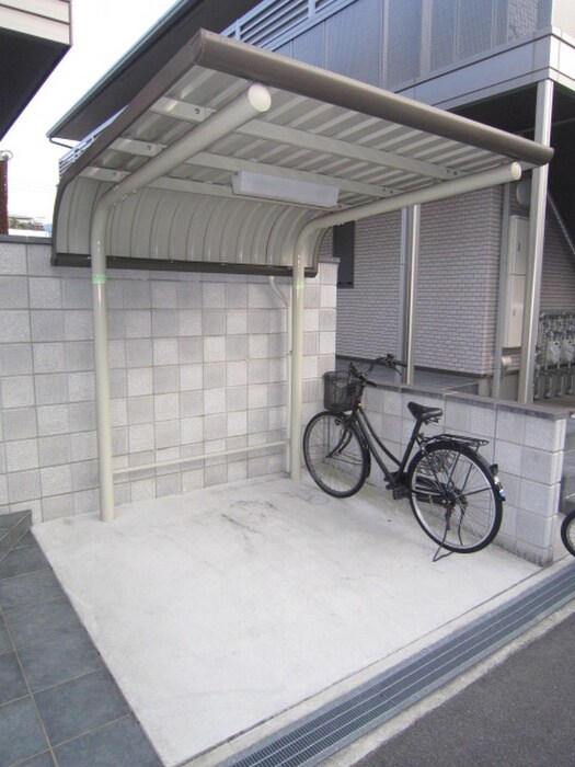 ルーエⅠの物件外観写真