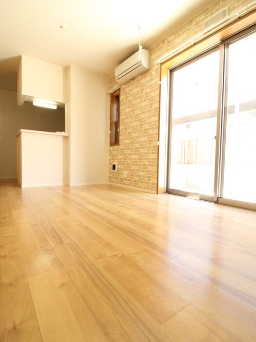 ルーエⅠの物件内観写真