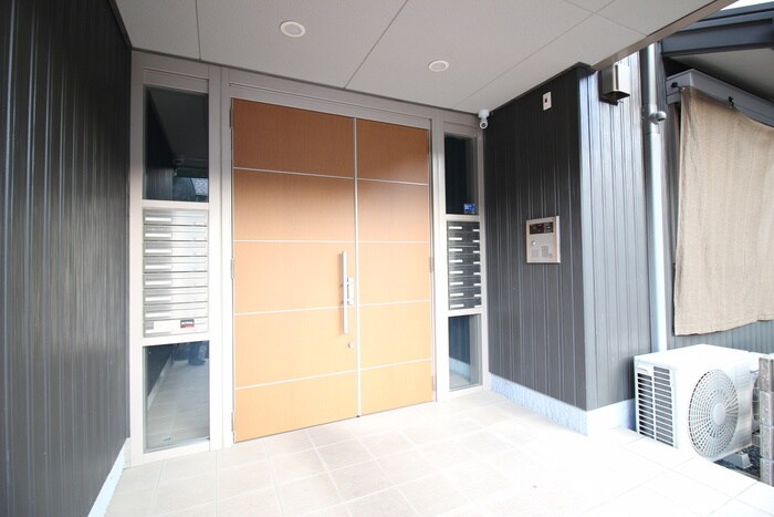 メゾン・ファミールの物件外観写真