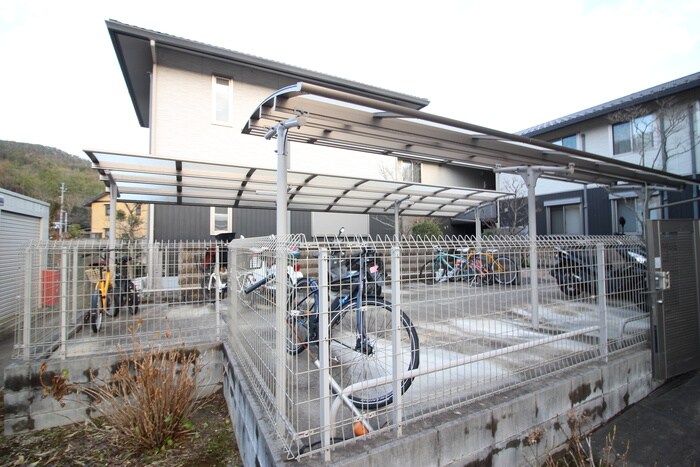 メゾン・ファミールの物件外観写真