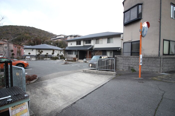 メゾン・ファミールの物件外観写真