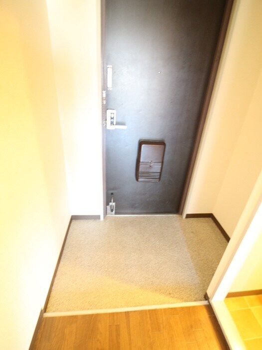 ロ－タリ－ビルド・南花田の物件内観写真