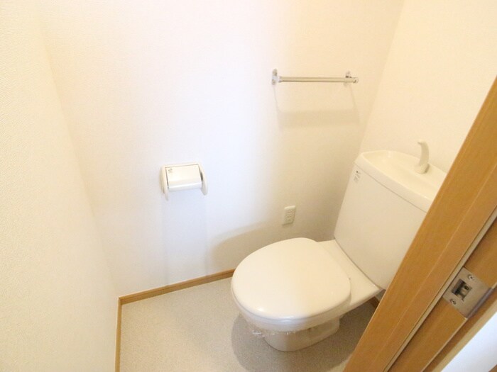 エスポワ－ルヒルの物件内観写真