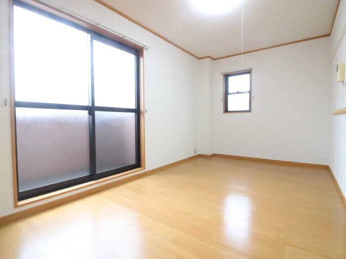 エスポワ－ルヒルの物件内観写真