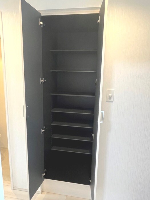 プレジオ新大阪EUROの物件内観写真