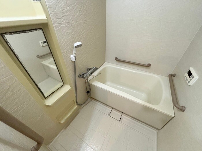 シャン・ド・フル－ルの物件内観写真