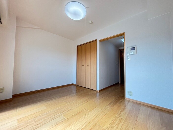 エレガンシア金剛の物件内観写真