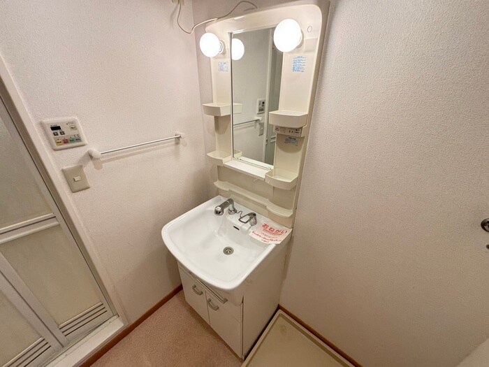 エレガンシア金剛の物件内観写真