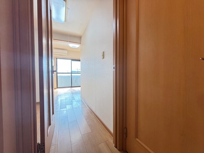 エレガンシア金剛の物件内観写真
