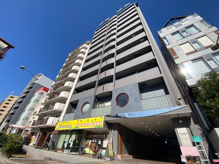 レジデンスナンワの物件外観写真