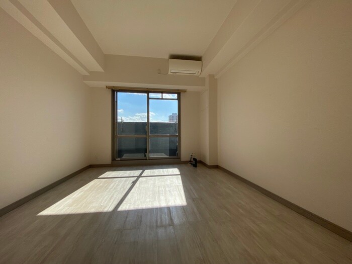 レジデンスナンワの物件内観写真