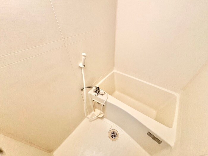 レジデンスナンワの物件内観写真