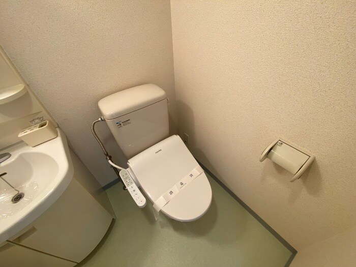 レジデンスナンワの物件内観写真