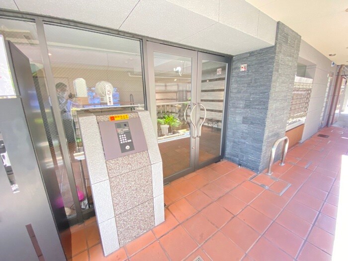 リッツ神田の物件外観写真