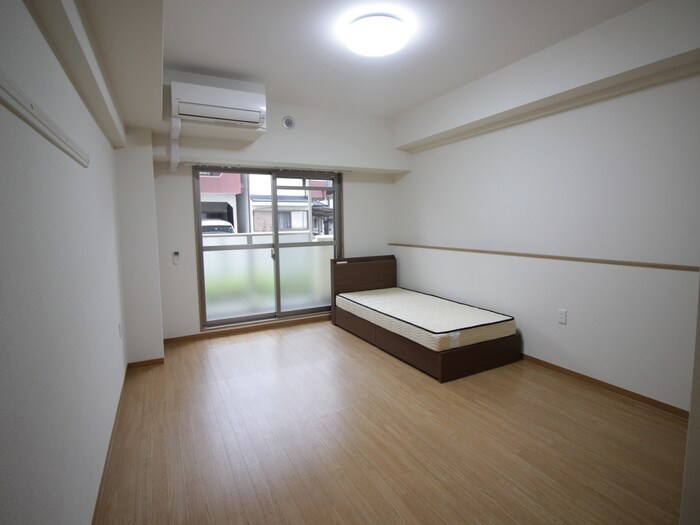 アートプラザ枚方の物件内観写真