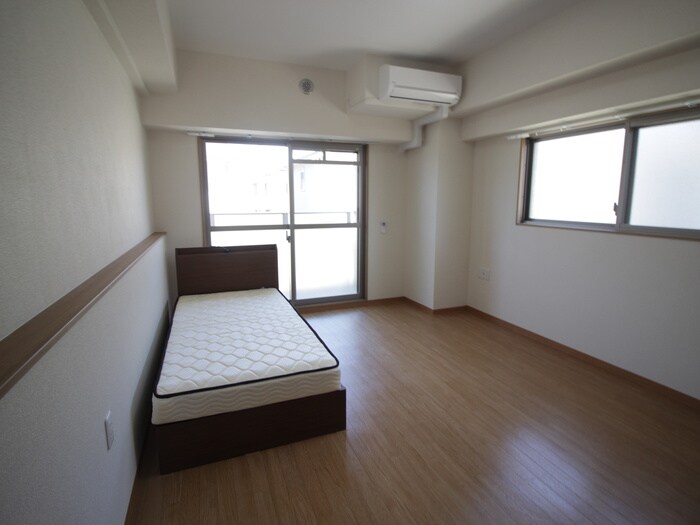 アートプラザ枚方の物件内観写真