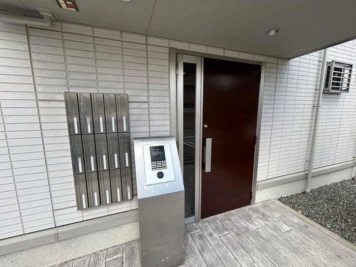 ウィステリア　フィレールの物件外観写真