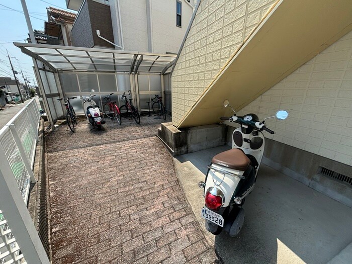 ゴールド　ハイツの物件外観写真