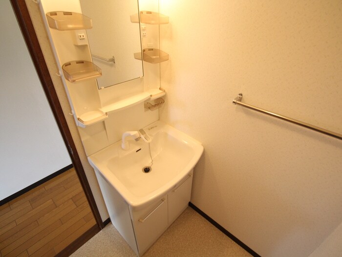 グランド・エム・ユ－の物件内観写真