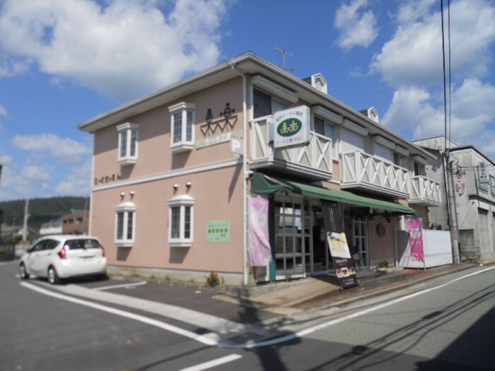 コ－ポ鼓滝Ａ棟Ｂ棟の物件外観写真