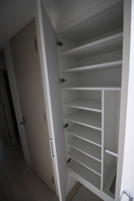 コンフォリア心斎橋ＥＡＳＴの物件内観写真