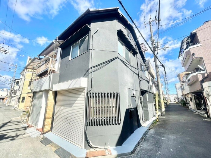 ＧＡＲＡＧＥ　ＨＯＵＳＥ　守口の物件外観写真