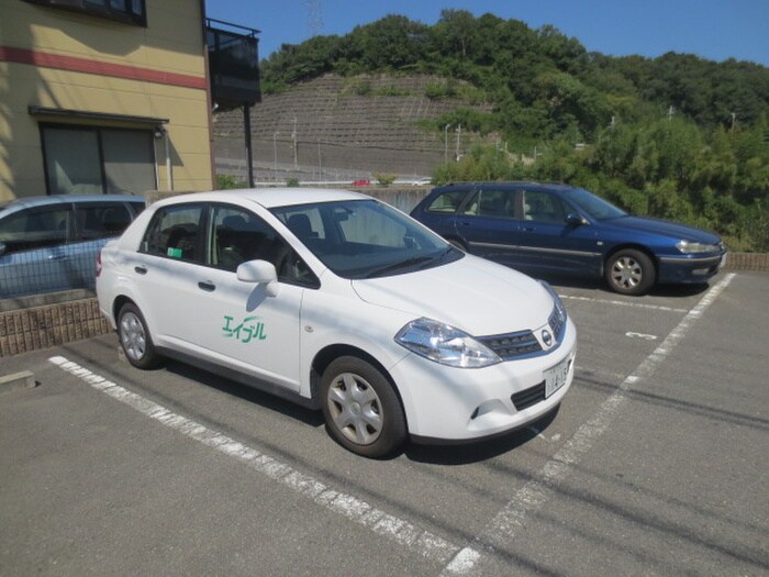 ルミエール鶯の森の物件外観写真