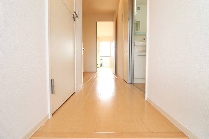 モナリエ大江の物件内観写真