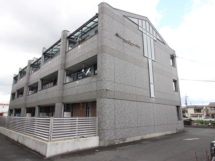 エクセレンスハイムⅡ号館の物件外観写真