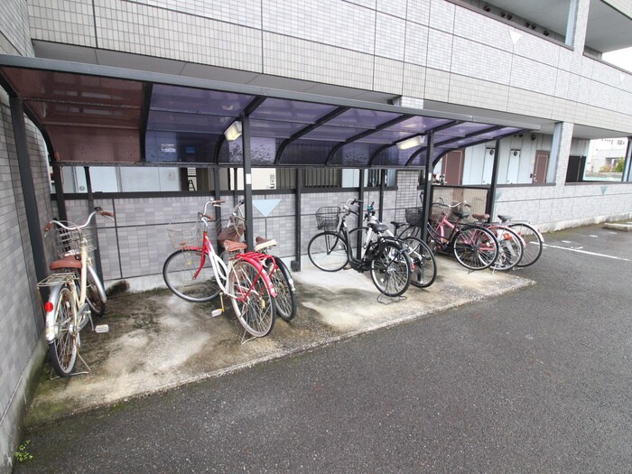 エクセレンスハイムⅡ号館の物件外観写真