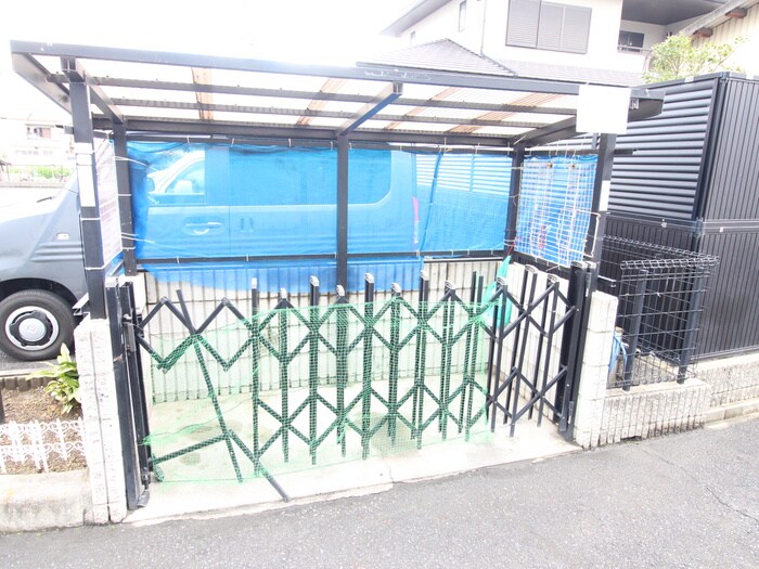 エクセレンスハイムⅡ号館の物件外観写真