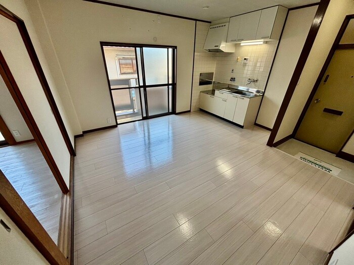 グレイスコート高安の物件内観写真