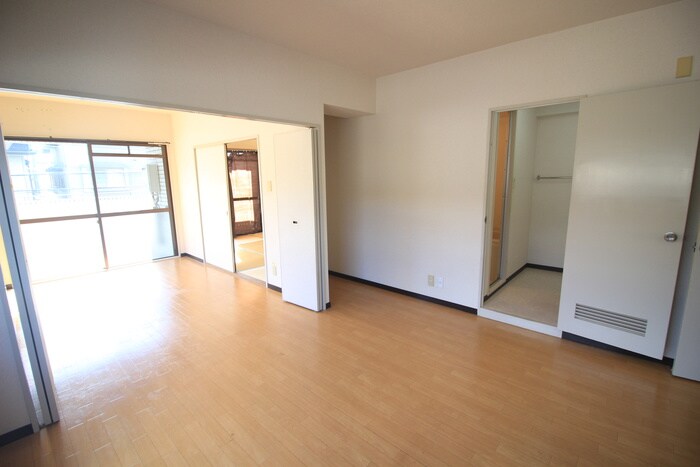 クリスタルパレスの物件内観写真