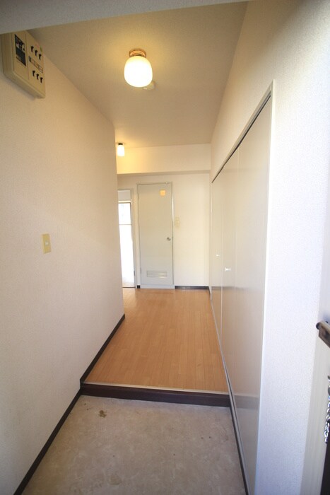 クリスタルパレスの物件内観写真