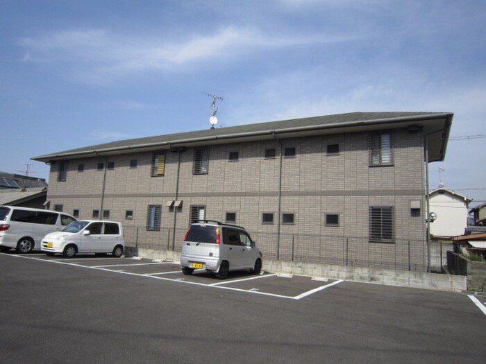 ラフィ－ネ吉井の物件外観写真