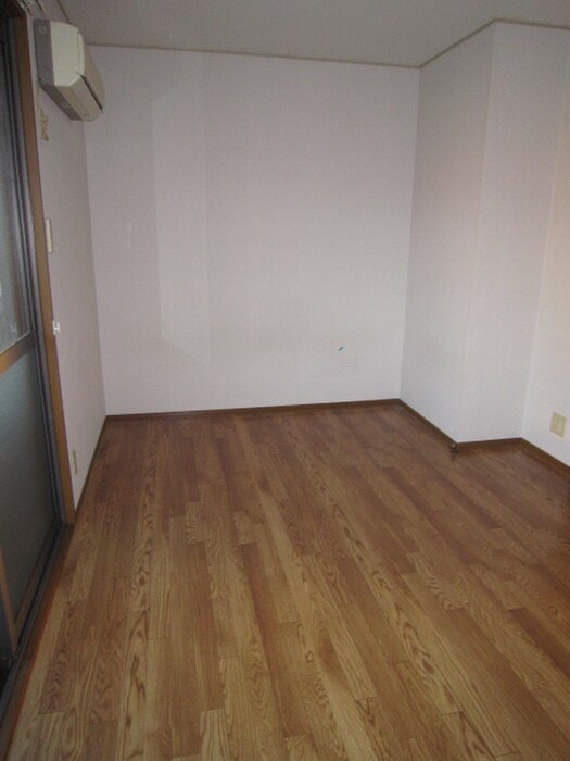 ラフィ－ネ吉井の物件内観写真