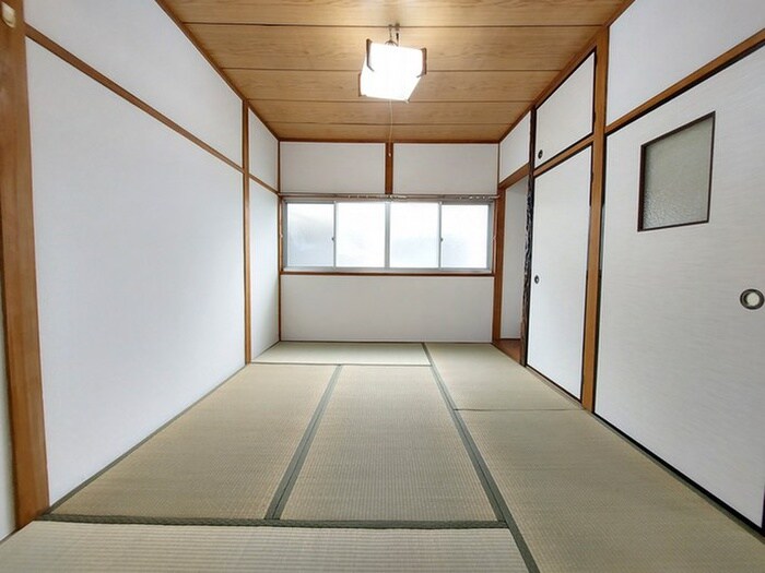 富田丘町テラスハウスの物件内観写真