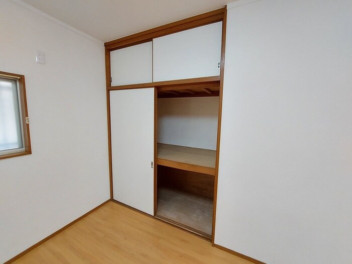 富田丘町テラスハウスの物件内観写真