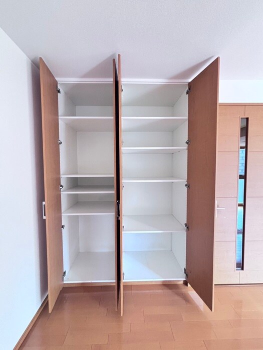 リ－ガル京都烏丸御池(503)の物件内観写真