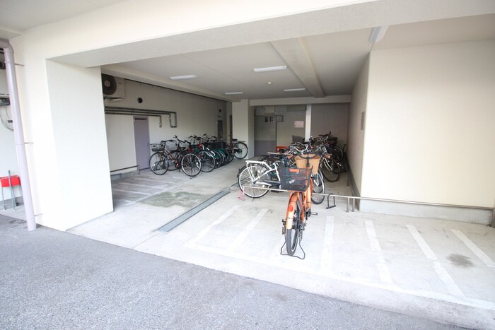 EAST　AS　ONEの物件外観写真