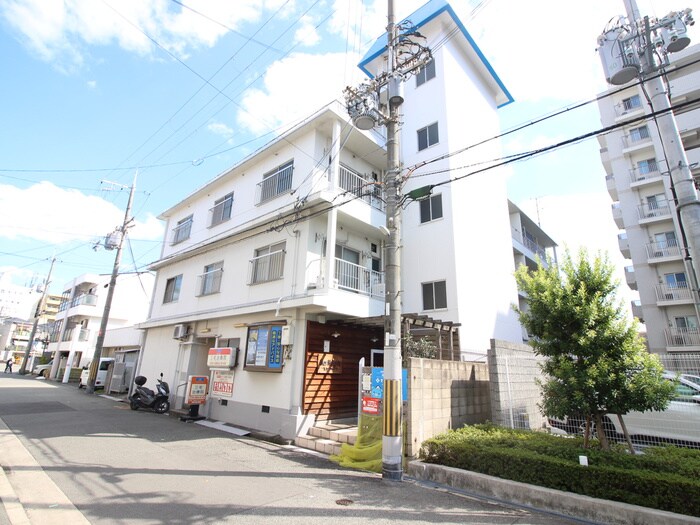 スタ－ハイツの物件外観写真