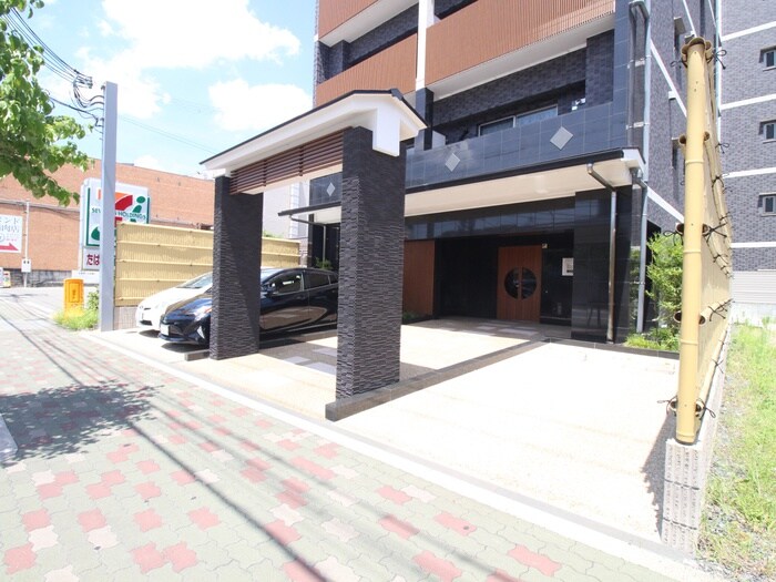 ﾍﾞﾗｼﾞｵ京都七条ｳｴｽﾄ（201）の物件外観写真